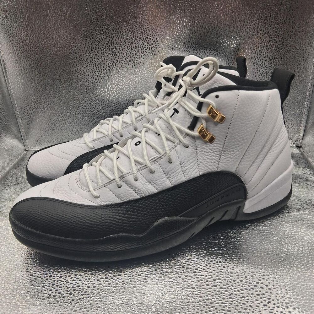 Jordan Men's White and Black Trainers